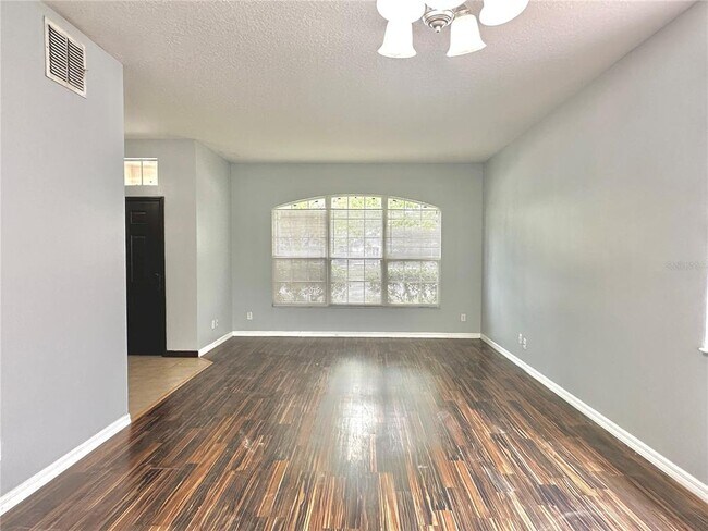 Photo - 5032 Adair Oak Dr