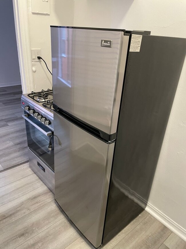 Photo - 1438 Wright LLC "Wright Street Apartments"