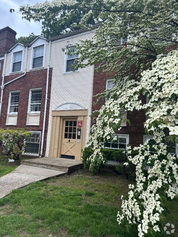 Building Photo - 800 tutor Ct Rental