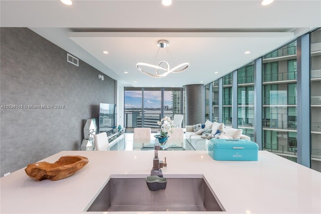 Photo - 650 NE 32nd St Condo Unit 1201