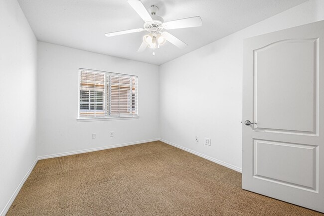 Photo - 3-Bedroom Townhome in Gated Bay Harbor Unit 2