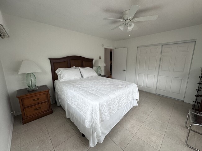 Photo - 3700-3700 Haines Rd N