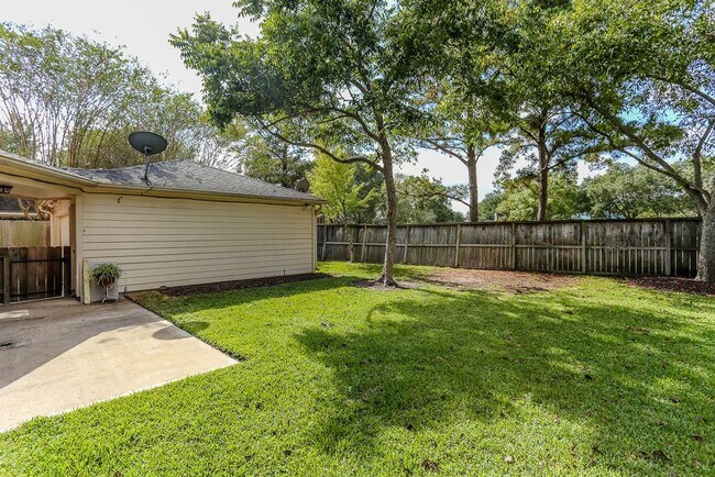 Photo - 2006 Shadow Park Dr