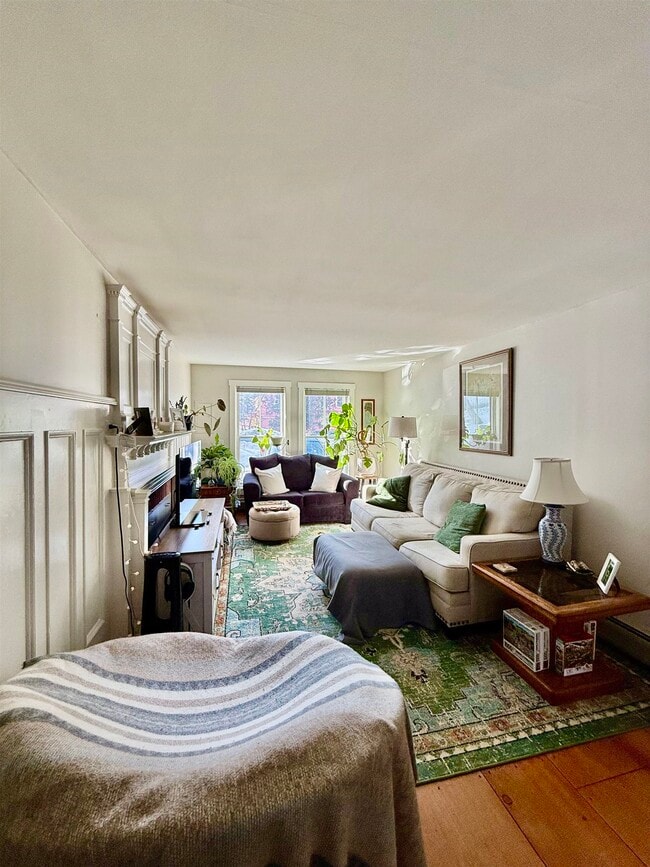 Photo - 43 Pleasant St