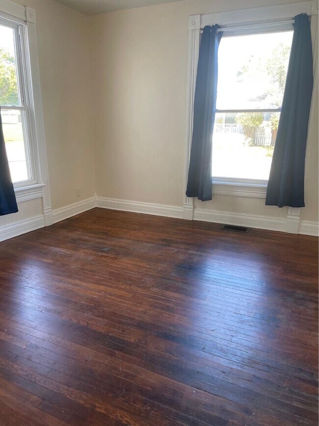Photo - Main floor unit