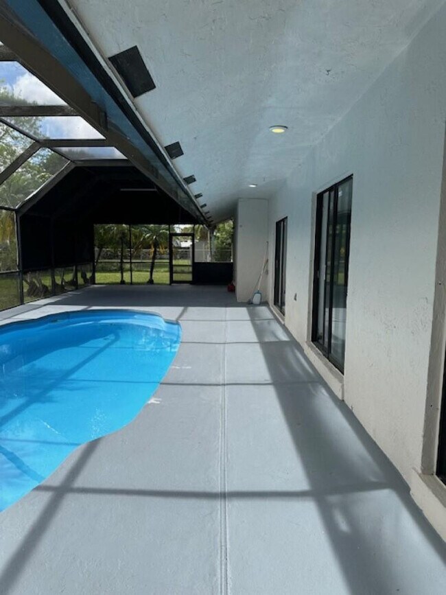 Photo - 16700 SW 277th St