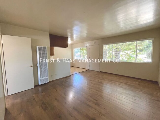 Building Photo - 1141 Junipero Ave Unit #A Rental
