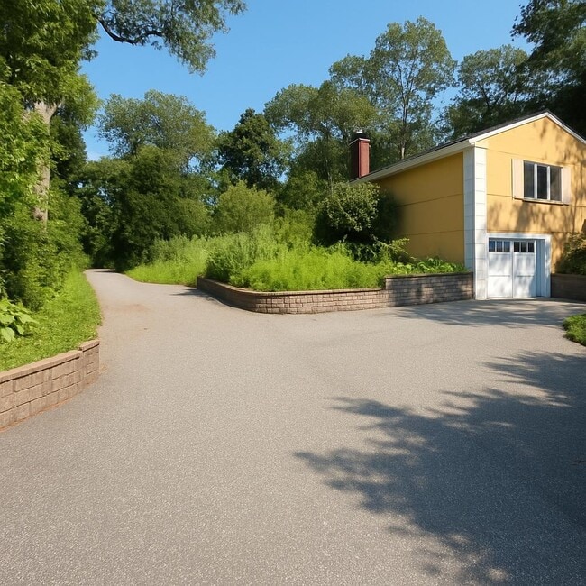 Building Photo - 77 S Coleman Rd Rental