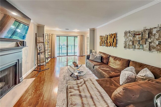 Photo - 3104 Pine Heights Dr NE