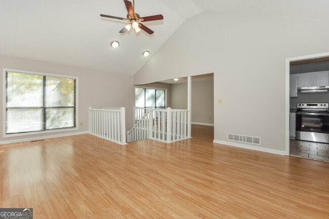 Photo - 3822 Nowlin Rd