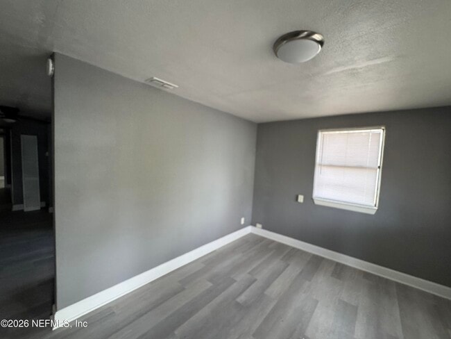 Photo - 4114 Moncrief Rd