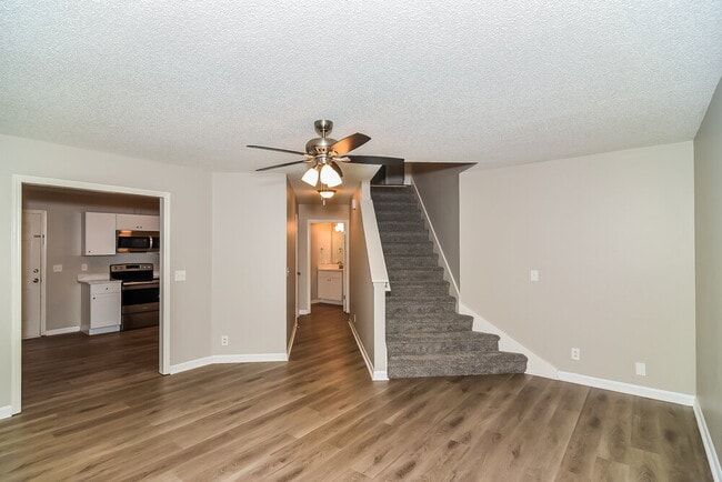 Photo - 2728 Painted Pony Dr