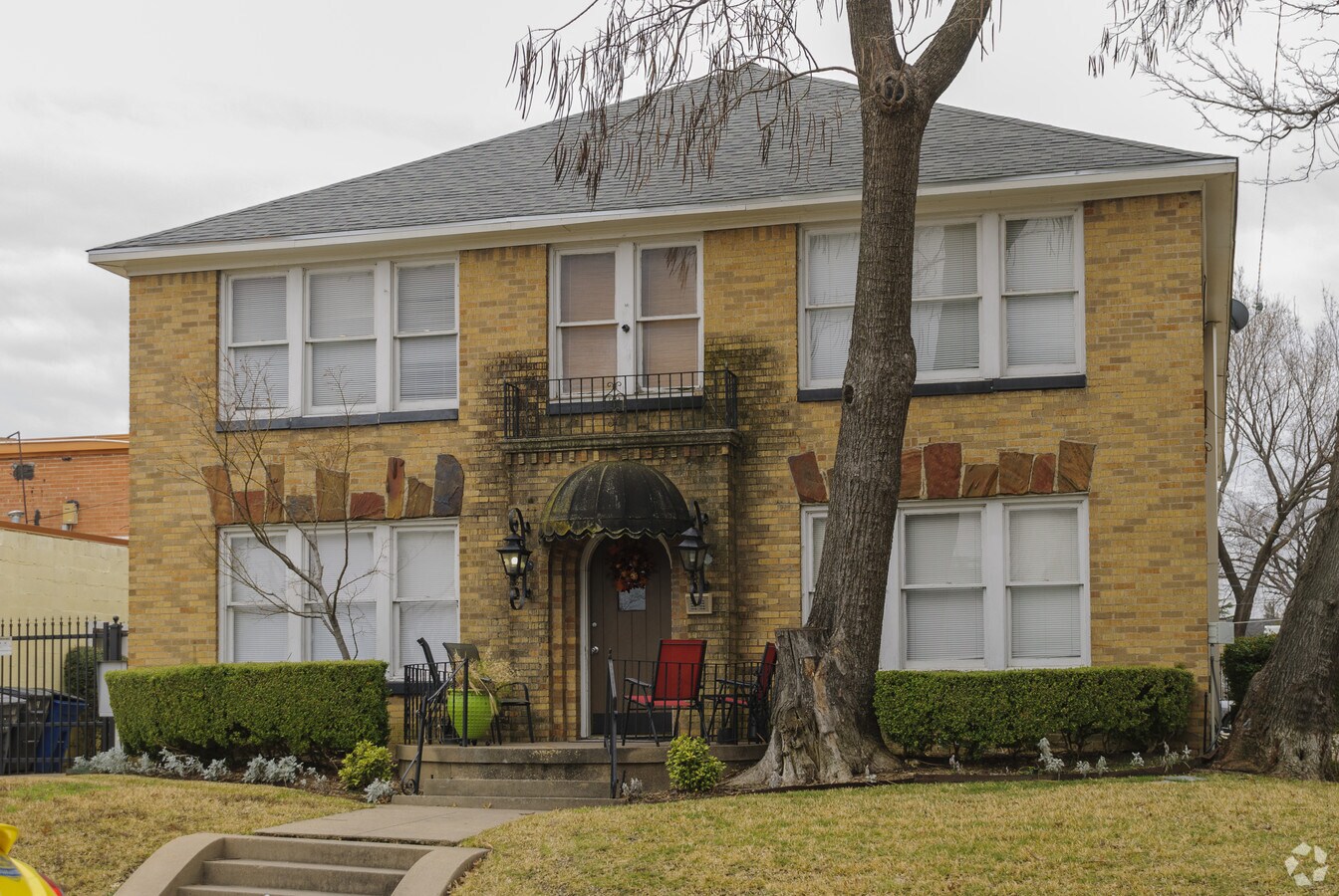 Photo - Milam Street Apartments