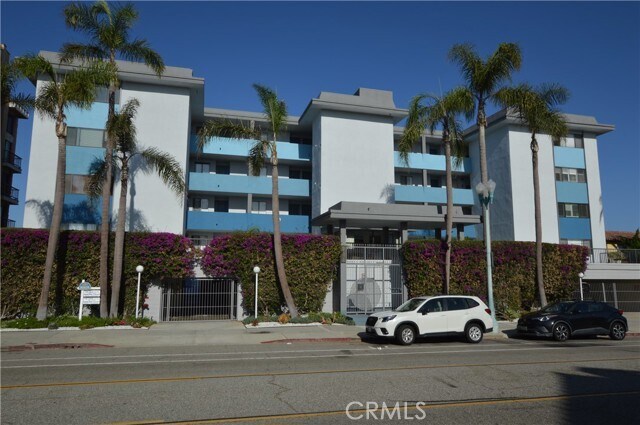 Photo - 721 Esplanade Unit 607
