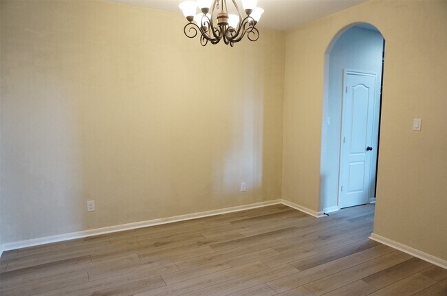 Photo - 6015 Mystic Berry Dr