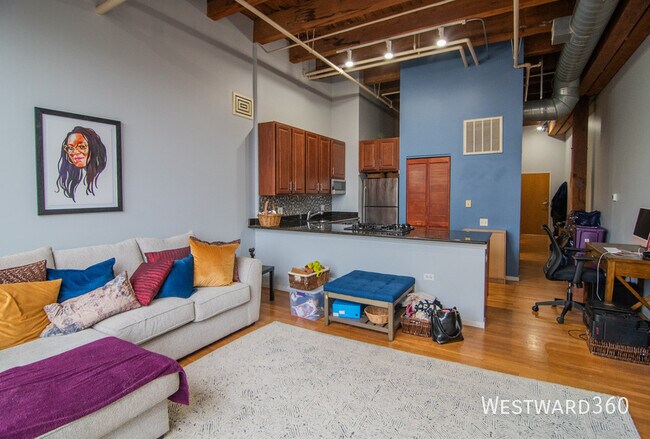 Photo - 1727 S Indiana Ave Unidad 323