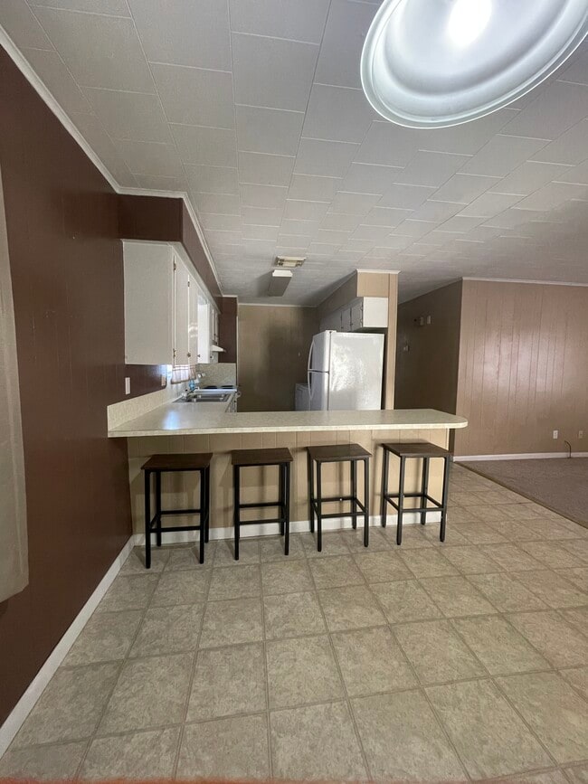 Photo - 155 S Riceland Rd