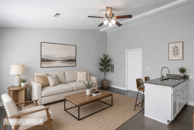 Photo - 100 Creeks Bend Dr Unit APT 74