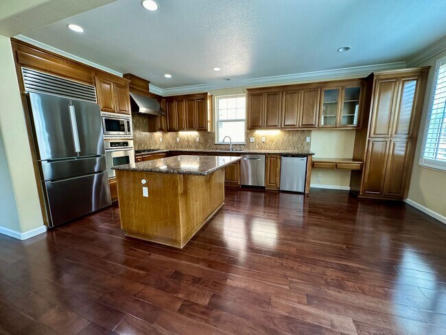 Photo - LUXURY RESIDENCE IN RIVERMARK DETACHED SINGLE-FAMILY HOME | THE GLEN PLAN II