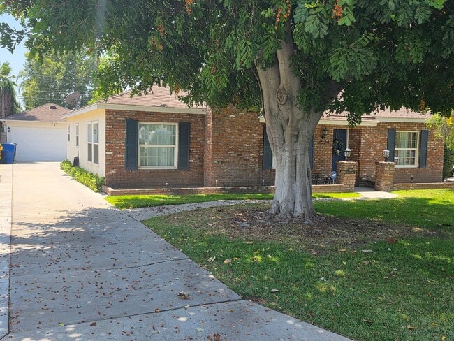 Photo - "The WOOD STREETS" NEAR RIVERSIDE COMMUNITY COLLEGE