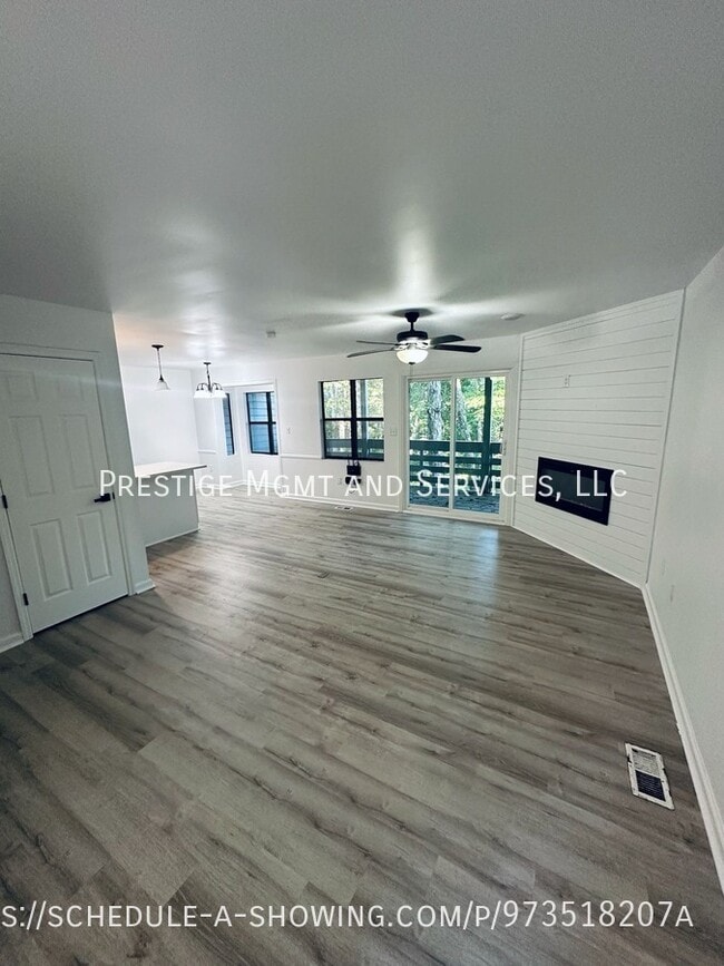 Building Photo - 1 Villa Dr Unit 1C Rental