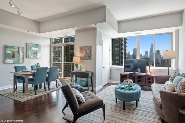 230 W Division St
