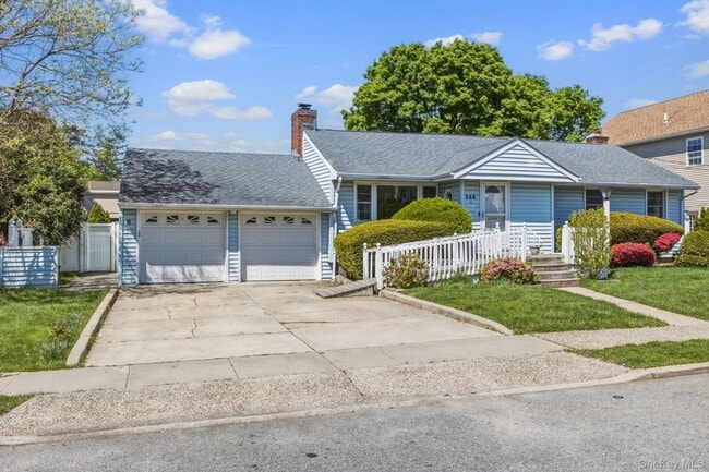 Photo - 168 Lenox Ave
