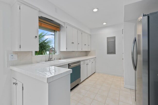 Photo - 4bd/2ba Seattle Home