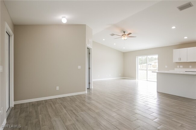 Building Photo - 3237 Ruth Ln Rental