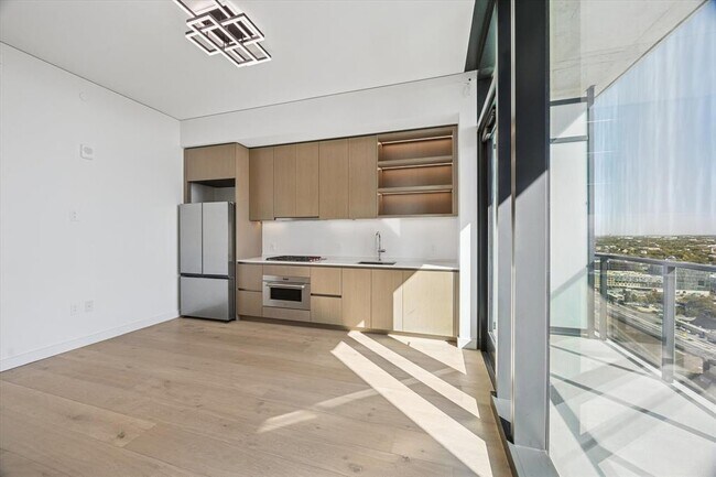 Photo - 610 Davis St Unidad 2501