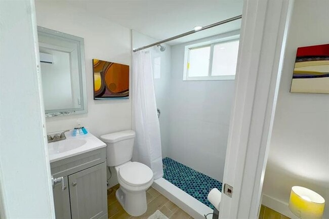 Photo - 2250 SE 5th St Unit 6