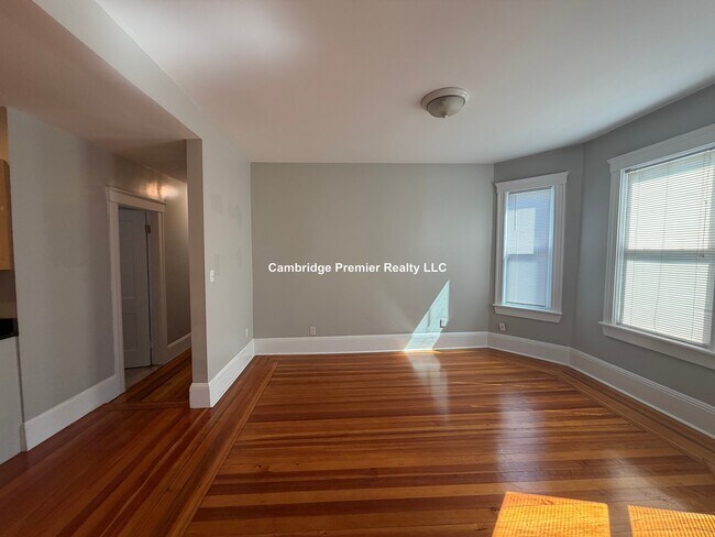 15 Waldo Ave Unit 1F