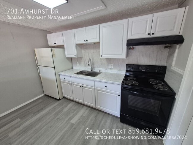 Photo - 701 Amhurst Dr