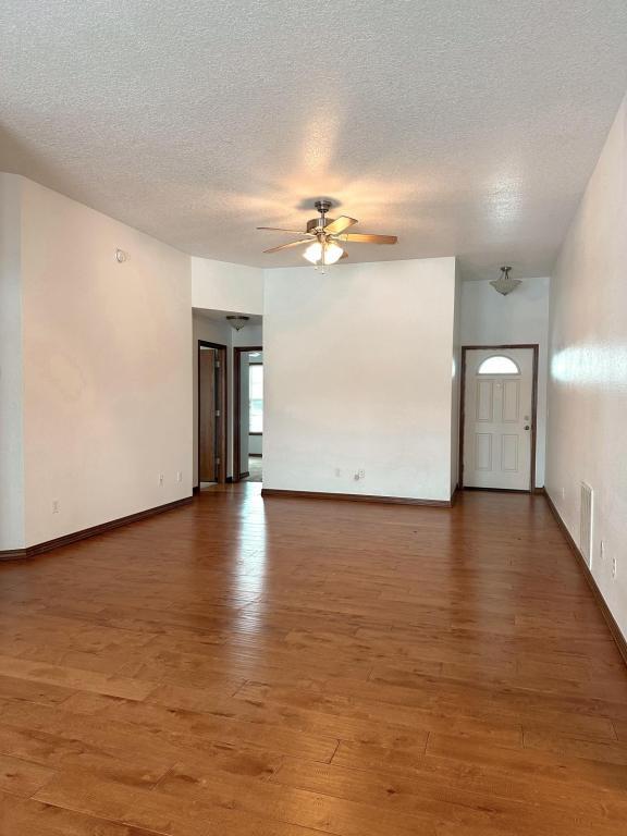 Photo - 1519 Gold Stream Dr