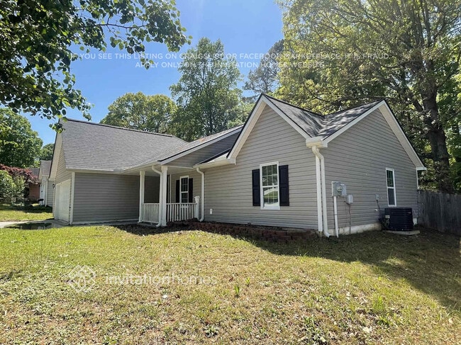 Photo - 1415 Oak Knoll Dr NE