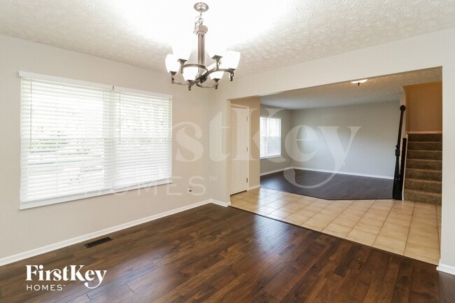 Photo - 2 Pebblestone Ct