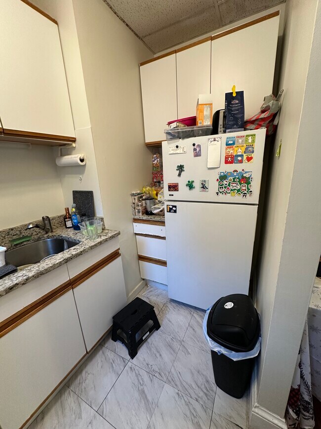 Photo - 195 Winthrop Rd