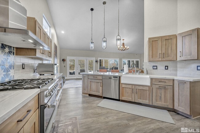 Photo - 6500 Brookview Cir