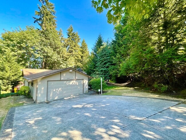 Building Photo - Great Home For Rent