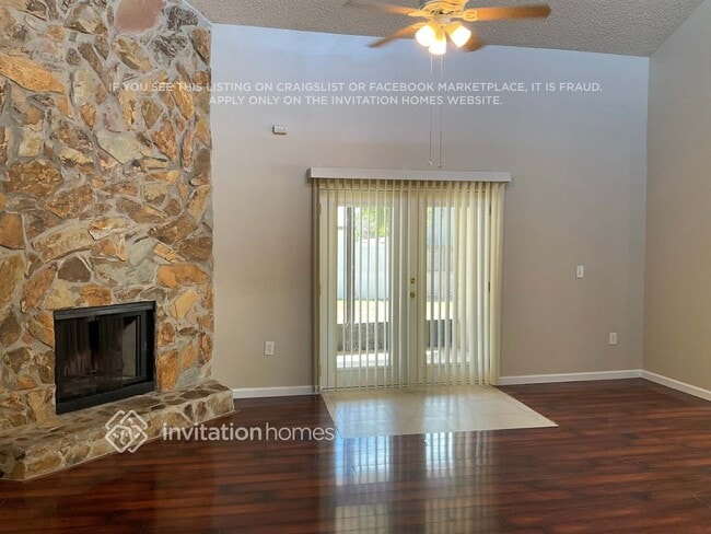 Photo - 341 Santiago Ct