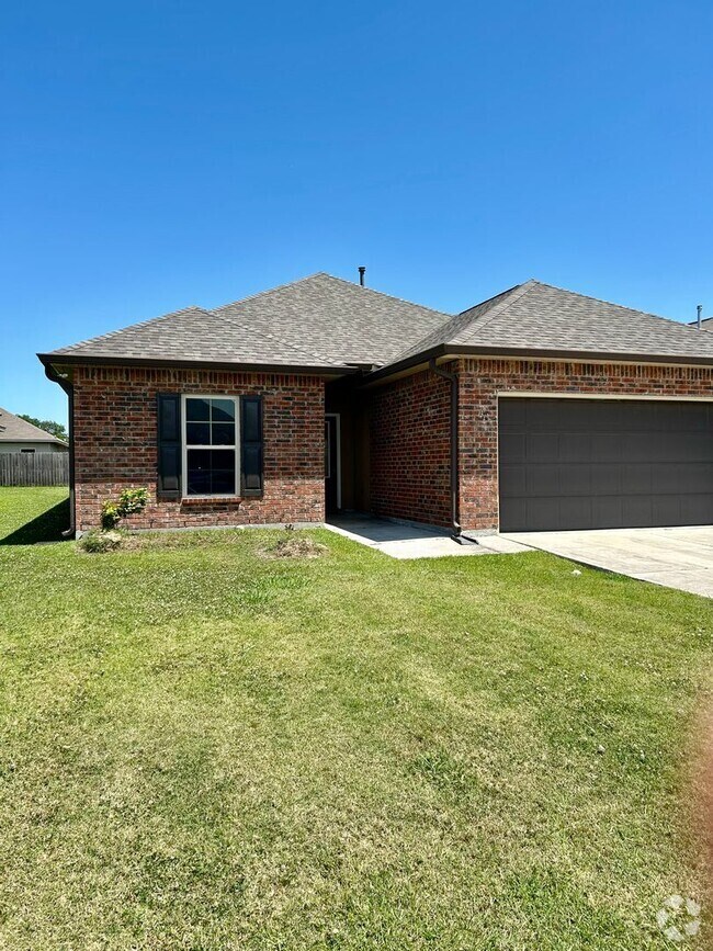 Building Photo - Keystone of Galvez Rental