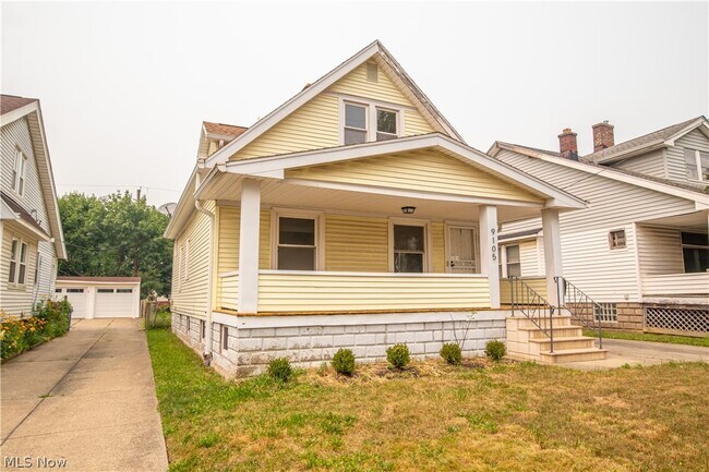Photo - 9105 Bancroft Ave