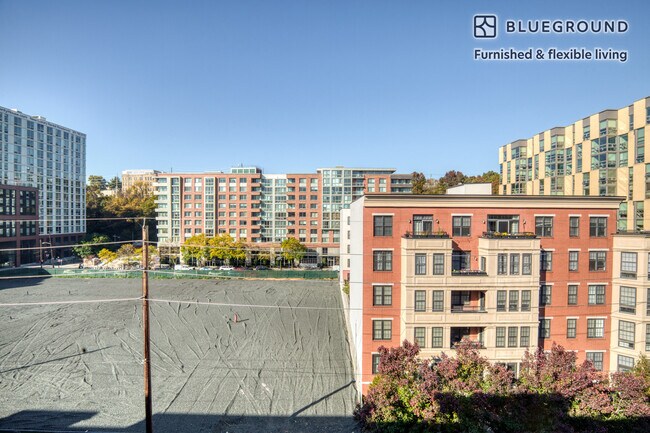 Photo - 831 Monroe St Unidad FL6-ID1005