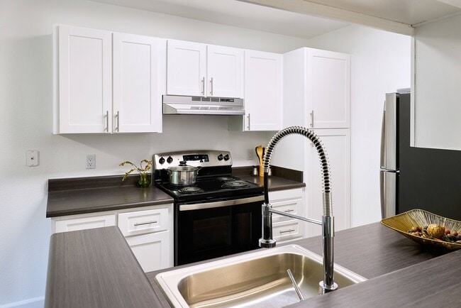 Photo - Monte Vista Apartments