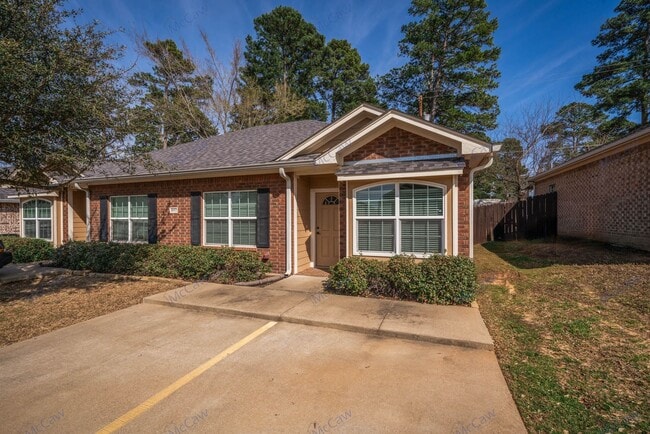 Photo - 1612 Stanley Drive