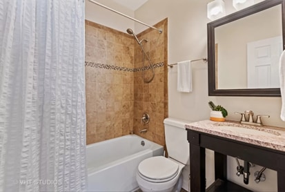 Photo - 733 N Noble St