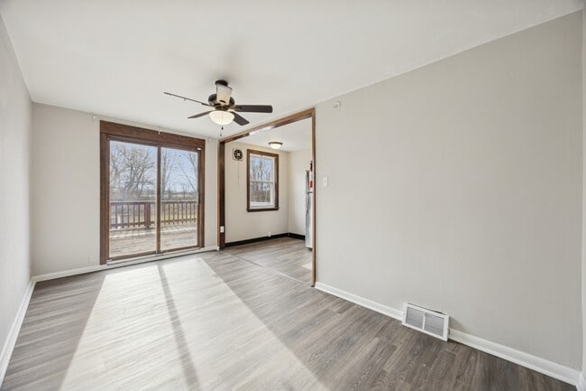 Photo - 1032 Taylor Dr