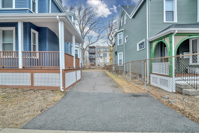Photo - 13 Wyoming St Unit 1