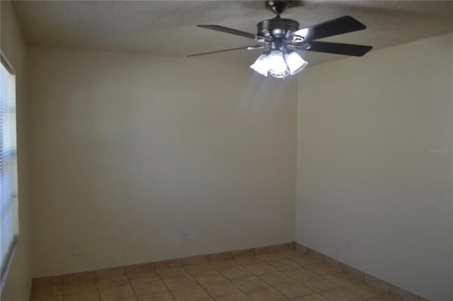 Photo - 6901 N Blossom Ave