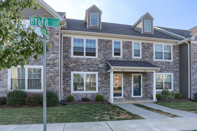 Photo - 531 Byler Cir Townhome